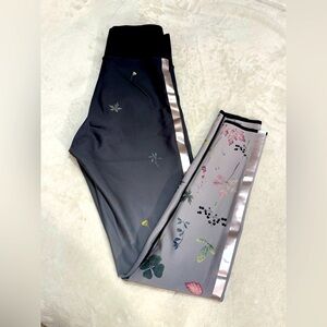 Ultracor XS  Ultra High-Waist Leggings – Floral Print